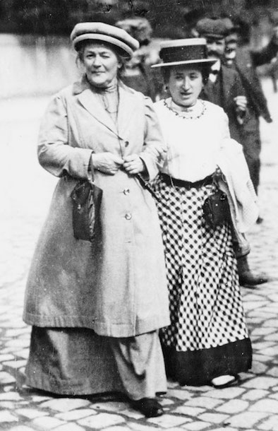 clara Zetkin with Rosa Luxembourg, 1911